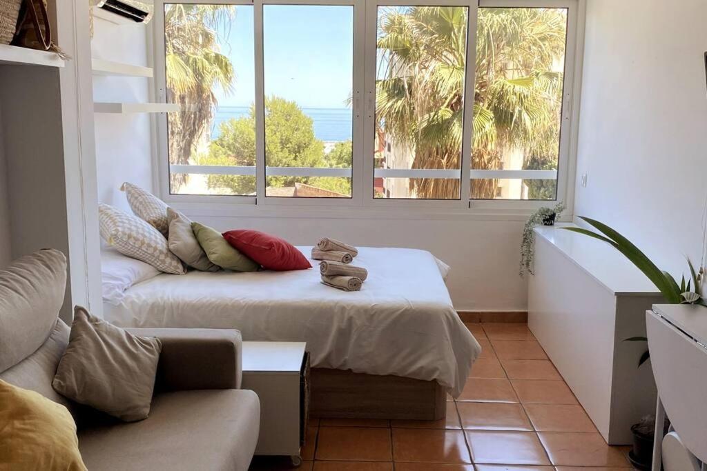 Апартаменты La Ventana De Puerto Marina Бенальмадена Экстерьер фото
